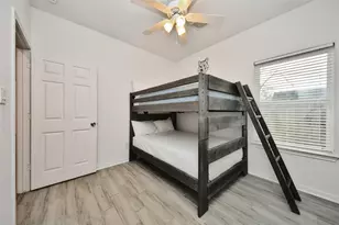 7980 Ethel St, Houston, TX 77028 - Photo 13