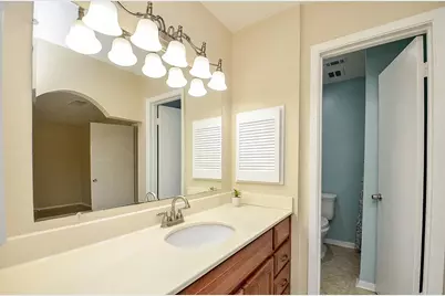 10119 Leawood, Houston, TX 77099 - Photo 13
