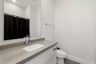 8724 Oak Kolbe Ln, Houston, TX 77080 - Photo 27