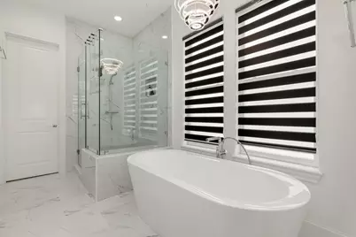 8724 Oak Kolbe Lane, Houston, TX 77080 - Photo 25