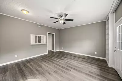 14719 Barryknoll Lane #52, Houston, TX 77079 - Photo 7