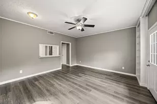 14719 Barryknoll Ln, Houston, TX 77079 - Photo 7