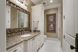 50 Patti Lynn Ln, Houston, TX 77024 - Photo 29