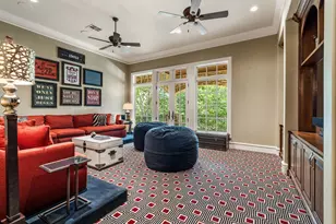 50 Patti Lynn Ln, Houston, TX 77024 - Photo 33