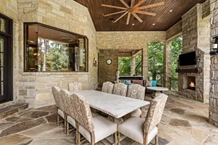 50 Patti Lynn Ln, Houston, TX 77024 - Photo 39