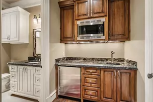 50 Patti Lynn Ln, Houston, TX 77024 - Photo 33