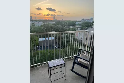 3600 Montrose Boulevard #607, Houston, TX 77006 - Photo 9
