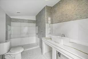 4614 Spruce St, Bellaire, TX 77401 - Photo 27