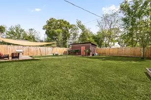 1962 Norcrest Dr, Houston, TX 77055 - Photo 25
