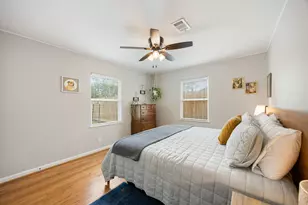 1962 Norcrest Dr, Houston, TX 77055 - Photo 21