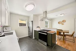 1962 Norcrest Dr, Houston, TX 77055 - Photo 7