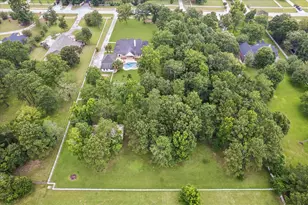 9064 Grand Lake Estates Dr, Montgomery, TX 77316 - Photo 39