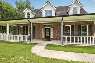 9064 Grand Lake Estates Dr, Montgomery, TX 77316 - Photo 3