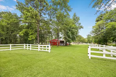 9064 Grand Lake Estates Drive, Montgomery, TX 77316 - Photo 33