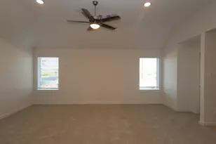 220 Hazy Pnes Ln, Willis, TX 77378 - Photo 15