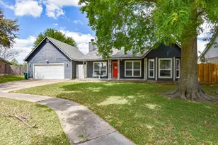 5911 Butterfly Cir, Pasadena, TX 77505 - Photo 3