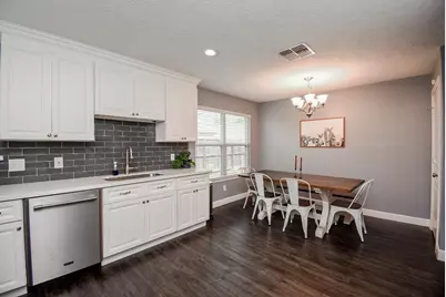 5911 Butterfly Circle, Pasadena, TX 77505 - Photo 17