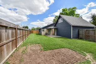 5911 Butterfly Cir, Pasadena, TX 77505 - Photo 41