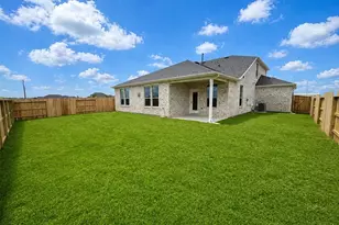 499 Turtle Crk Dr, Dayton, TX 77535 - Photo 9