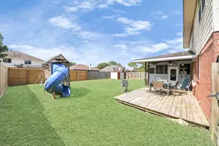 3013 Rockdale Ct, Dickinson, TX 77539 - Photo 37