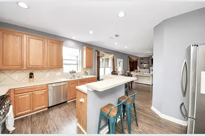 3013 Rockdale Court, Dickinson, TX 77539 - Photo 11