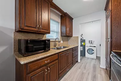 910 Judiway Street, Houston, TX 77018 - Photo 9