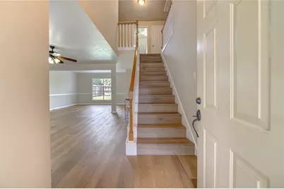 138 W New Meadows Drive, Sugar Land, TX 77479 - Photo 3