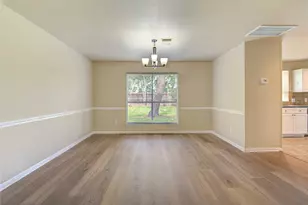 138 W New Meadows Dr, Sugar Land, TX 77479 - Photo 9