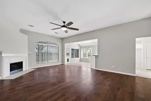 8102 Blue Jay St, Baytown, TX 77523 - Photo 21