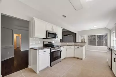 8102 Blue Jay Street, Baytown, TX 77523 - Photo 13