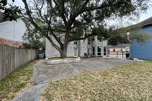 9303 Bent Spur Ln, Houston, TX 77064 - Photo 35