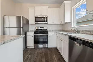 328 Fastboy Ln, Waller, TX 77484 - Photo 5