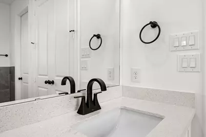 313 Tennessee Street, Houston, TX 77029 - Photo 21