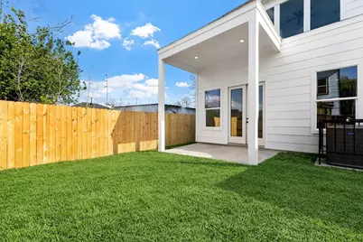 313 Tennessee Street, Houston, TX 77029 - Photo 37