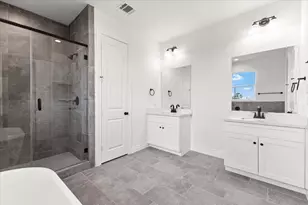 313 Tennessee St, Houston, TX 77029 - Photo 25