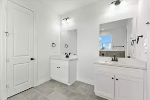 313 Tennessee St, Houston, TX 77029 - Photo 23