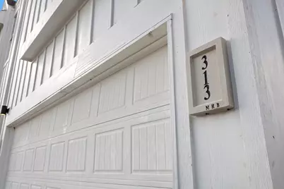 313 Tennessee Street, Houston, TX 77029 - Photo 3