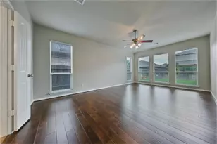 139 Sweet Leaf Grove Ln, Conroe, TX 77384 - Photo 13