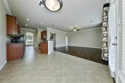 139 Sweet Leaf Grove Lane, Conroe, TX 77384 - Photo 5