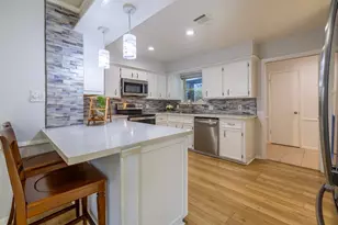 14131 Hillvale Dr, Houston, TX 77077 - Photo 7