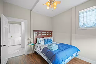 4106 Winnie St St, Galveston, TX 77550 - Photo 5