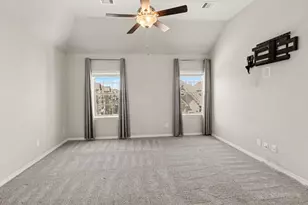 1506 Peyton Oaks Pl, Houston, TX 77043 - Photo 5