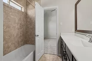 1506 Peyton Oaks Pl, Houston, TX 77043 - Photo 23