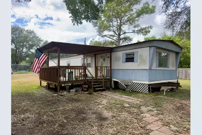 128 Julius Street, El Campo, TX 77437 - Photo 3