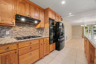 1710 Oaks Drive, Pasadena, TX 77502 - Photo 11