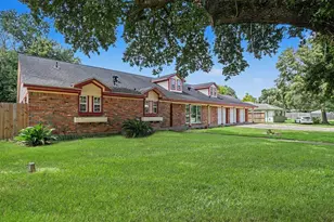 1710 Oaks Dr, Pasadena, TX 77502 - Photo 3