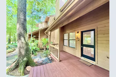 22 Sawmill Grove Lane, The Woodlands, TX 77380 - Photo 3