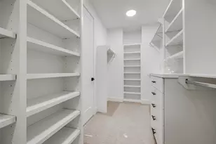 902 E 25th St, Houston, TX 77009 - Photo 41