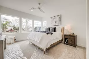 902 E 25th St, Houston, TX 77009 - Photo 33