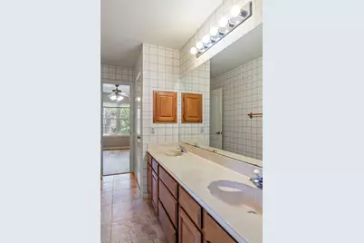 6626 Gentle Bend Drive, Houston, TX 77069 - Photo 39